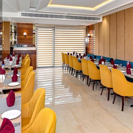 Hotel Classio Royale Амритсар Экстерьер фото