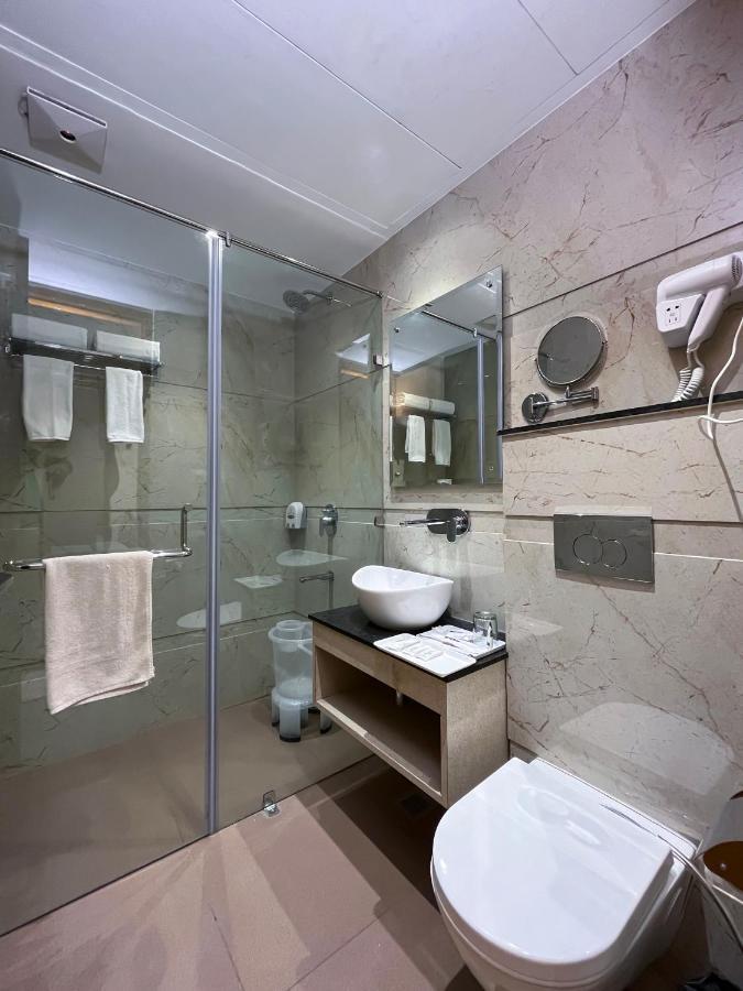 Hotel Classio Royale Амритсар Экстерьер фото